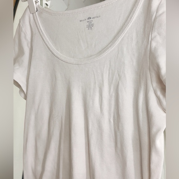 Brandy Melville White Crop Top - Picture 6 of 6